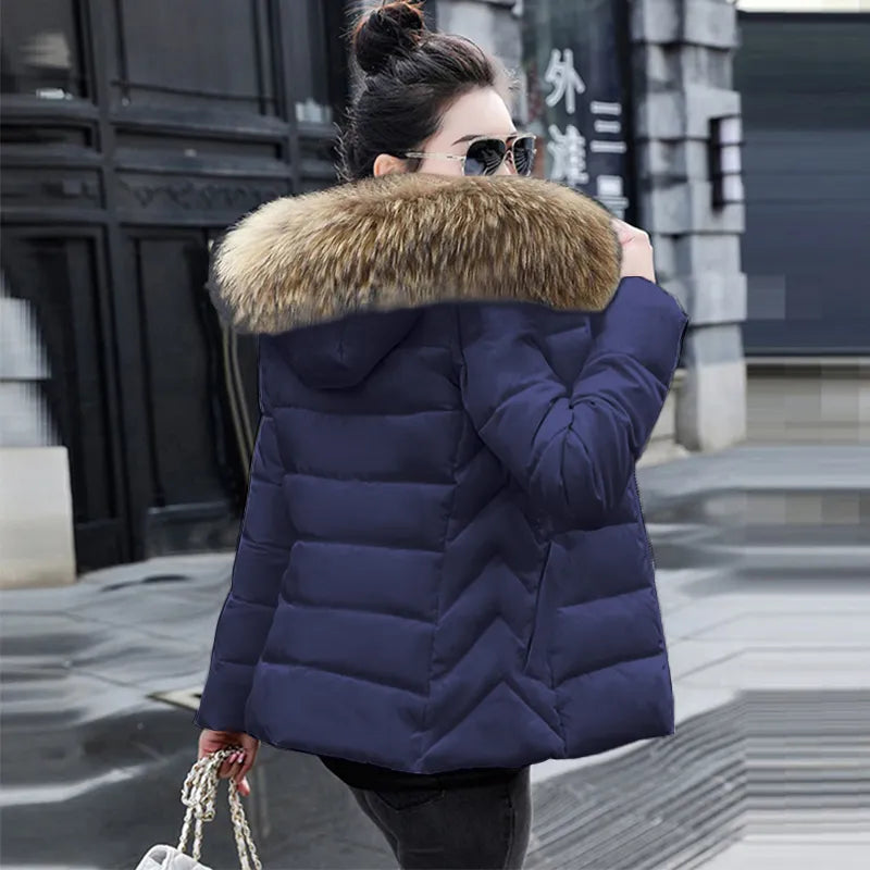 2023 New Women Winter Coat Fake Fur Collar Woman's Parka Short Outwear Warm Down Cotton Jacket Winter Jackets Female Coat Trend