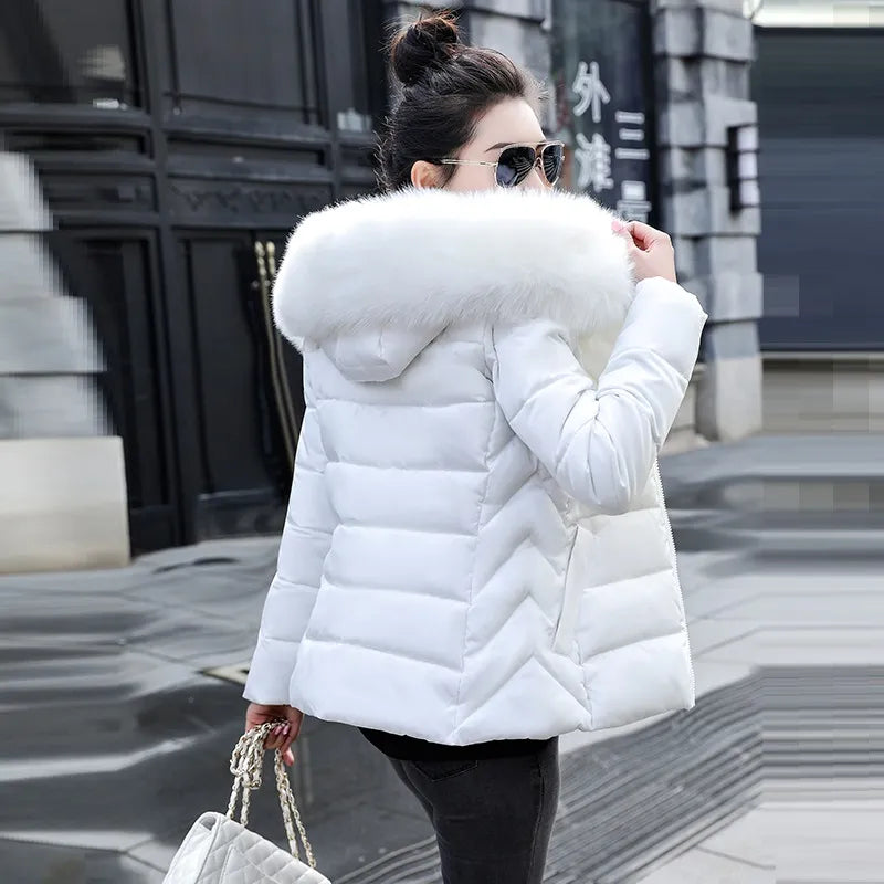 2023 New Women Winter Coat Fake Fur Collar Woman's Parka Short Outwear Warm Down Cotton Jacket Winter Jackets Female Coat Trend